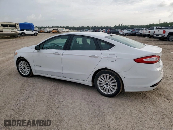 2016 Ford Fusion SE Hybrid with VIN 3FA6P0LUXGR208343, listed as a Copart auction lot 59531535 with 86,298 mi miles and Clean title. Bid and sale history available at DreamBid. Image 2.