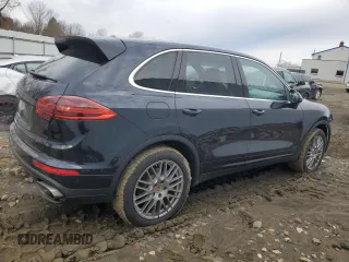 2016 Porsche Cayenne z VIN WP1AA2A29GKA15722, wystawiony jako Copart lot #43627915 z przebiegiem 125 579 mil mil oraz Szkoda całkowita • Salvage title. Historia ofert i sprzedaży dostępna na DreamBid. Obrazek 3.