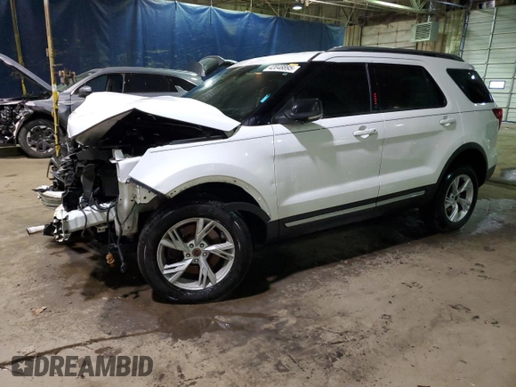 2017 Ford Explorer XLT with VIN 1FM5K8D89HGA44950, listed as a Copart auction lot 42048895 with 143,236 mi miles and Clean title. Bid and sale history available at DreamBid. Image 1.