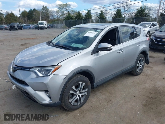 2018 Toyota RAV4 XLE with VIN 2T3WFREV9JW410102, listed as a IAAI auction lot 41929892 with 75,422 mi miles and . Bid and sale history available at carsss.com. Image 17.