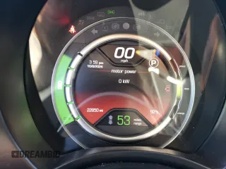 2018 FIAT 500e z VIN 3C3CFFGE3JT465087, wystawiony jako Copart lot #75343744 z przebiegiem 22 850 mil mil oraz Szkoda całkowita • Salvage title. Historia ofert i sprzedaży dostępna na DreamBid. Obrazek 9.