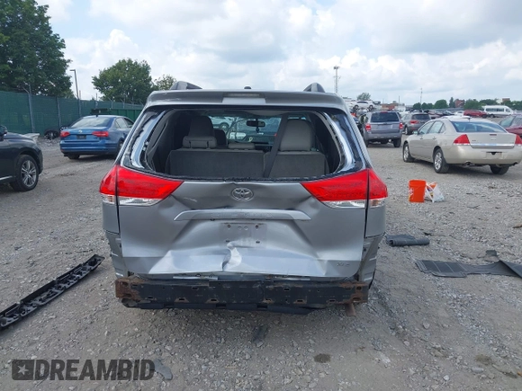 2011 Toyota Sienna XLE AAS with VIN 5TDYK3DCXBS133044, listed as a IAAI auction lot 42722691 with 179,497 mi miles and . Bid and sale history available at DreamBid. Image 17.
