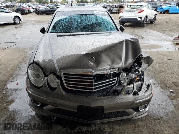 2009 Mercedes-Benz E-Class Luxury 3.5L with VIN WDBUF56X09B384525, listed as a Copart auction lot 48592155 with 93,272 mi miles and Salvage Title. Bid and sale history available at carsss.com. Image 5.