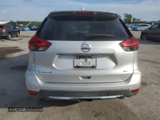 2020 Nissan Rogue SV z VIN KNMAT2MT2LP517288, wystawiony jako Copart lot #61506345 z przebiegiem 76 097 mil mil oraz Nie do naprawy • Non repairable. Historia ofert i sprzedaży dostępna na DreamBid. Obrazek 6.