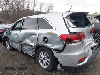 2020 Kia Sorento LX with VIN 5XYPG4A52LG627955, listed as a IAAI auction lot 41500038 with 150,464 mi miles and . Bid and sale history available at DreamBid. Image 14.
