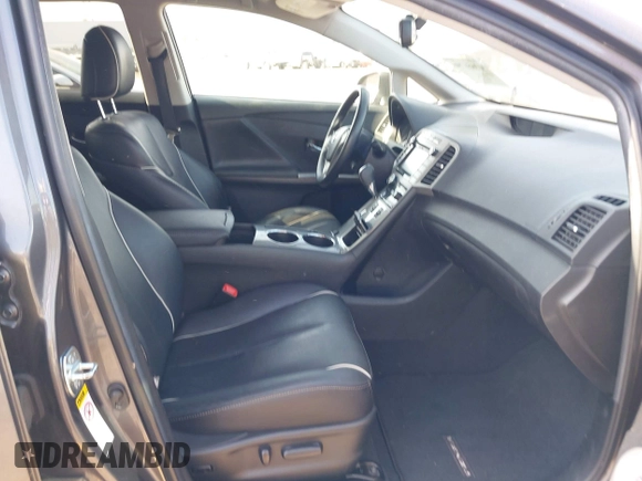 2015 Toyota Venza XLE with VIN 4T3ZK3BB8FU073316, listed as a IAAI auction lot 42654796 with 71,340 mi miles and . Bid and sale history available at DreamBid. Image 5.