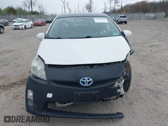 2010 Toyota Prius II with VIN JTDKN3DU7A0112031, listed as a IAAI auction lot 42013151 with 1 mi miles. Bid and sale history available at carsss.com. Image 12.