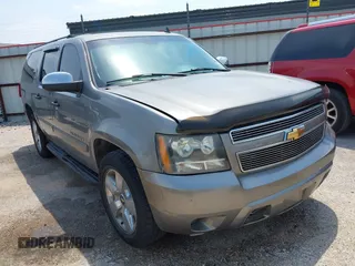 2007 Chevrolet Suburban LS with VIN 1GNFC160X7J233586, listed as a IAAI auction lot 42165186 with 240,183 mi miles and . Bid and sale history available at DreamBid. Image 1.