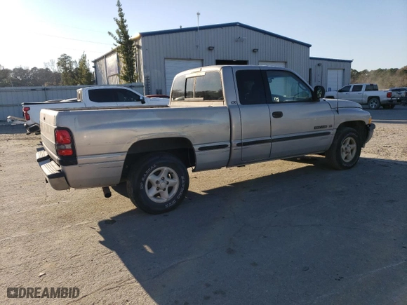 1998 Dodge Ram 1500 with VIN 1B7HC13YXWJ258093, listed as a Copart auction lot 43280944 with 285,413 mi miles and Salvage Title. Bid and sale history available at carsss.com. Image 3.
