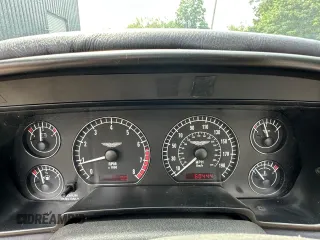 2001 Aston Martin Vantage z VIN SCFAB42321K402008, wystawiony jako Copart lot #59334855 z przebiegiem 60 444 mil mil oraz Szkody całkowita. Historia ofert i sprzedaży dostępna na DreamBid. Obrazek 8.
