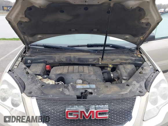 2011 GMC Acadia SLE with VIN 1GKKRPED4BJ317767, listed as a IAAI auction lot 42002521 with 196,405 mi miles. Bid and sale history available at carsss.com. Image 10.
