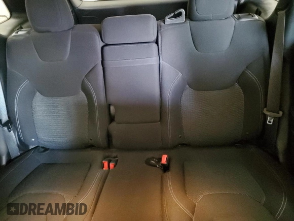 2019 Jeep Cherokee Latitude with VIN 1C4PJLCB9KD396600, listed as a Copart auction lot 59727555 with 125,893 mi miles and Salvage title. Bid and sale history available at DreamBid. Image 10.