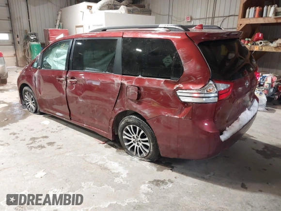 2018 Toyota Sienna XLE Auto Access Seat with VIN 5TDYZ3DC6JS920230, listed as a IAAI auction lot 41566438 with 186,213 mi miles. Bid and sale history available at carsss.com. Image 3.
