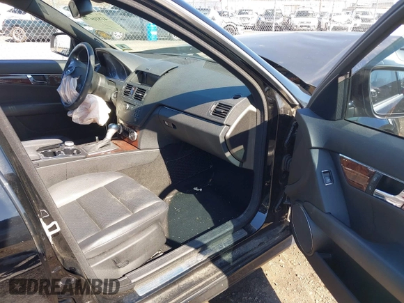 2009 Mercedes-Benz C 300 Sport with VIN WDDGF81X49F271862, listed as a IAAI auction lot 41816170 with 54,886 mi miles and . Bid and sale history available at DreamBid. Image 5.