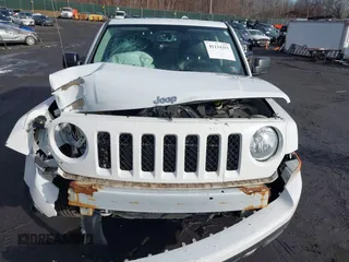 2015 Jeep Patriot High Altitude with VIN 1C4NJRFB7FD417682, listed as a IAAI auction lot 41134351 with 102,729 mi miles and . Bid and sale history available at carsss.com. Image 6.
