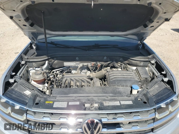 2018 Volkswagen Atlas SE с VIN 1V2PR2CA1JC579177, выставлен на аукционе Copart как лот 63792005 с пробегом 110 297 миль миль и Списание • Salvage title. История ставок и продаж доступна на DreamBid. Изображение 12.