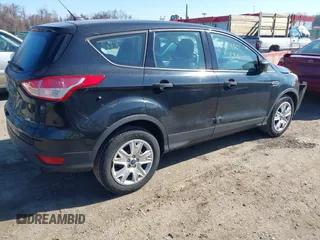 2014 Ford Escape S with VIN 1FMCU0F72EUA67359, listed as a IAAI auction lot 41674501 with 104,580 mi miles. Bid and sale history available at carsss.com. Image 4.