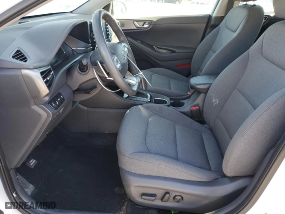 2020 Hyundai Ioniq Hybrid SE with VIN KMHC75LC7LU200832, listed as a Copart auction lot 45350115 with 97,749 mi miles and Salvage Title. Bid and sale history available at carsss.com. Image 7.