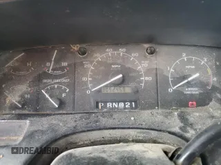 1995 Ford F-250 with VIN 1FTHX26F7SKB48479, listed as a Copart auction lot 81750924 with 309,245 mi miles and Salvage Title. Bid and sale history available at carsss.com. Image 9.