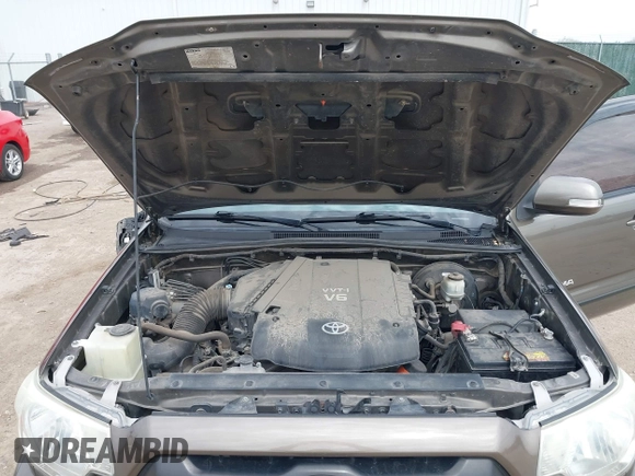 2013 Toyota Tacoma with VIN 3TMLU4EN6DM118537, listed as a IAAI auction lot 41824193 with 158,504 mi miles and . Bid and sale history available at DreamBid. Image 10.