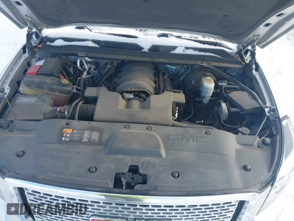 2016 GMC Yukon Denali with VIN 1GKS2CKJ7GR151020, listed as a IAAI auction lot 41539216 with 120,893 mi miles. Bid and sale history available at carsss.com. Image 10.