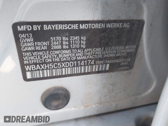 2013 BMW 5 Series 528i xDrive with VIN WBAXH5C5XDD114174, listed as a IAAI auction lot 41934972 with 127,193 mi miles. Bid and sale history available at carsss.com. Image 9.