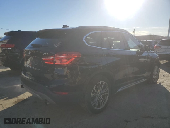 2016 BMW X1 xDrive28i z VIN WBXHT3Z35G4A48868, wystawiony jako Copart lot #48745175 z przebiegiem 95 066 mil mil oraz Szkoda całkowita • Salvage title. Historia ofert i sprzedaży dostępna na DreamBid. Obrazek 3.