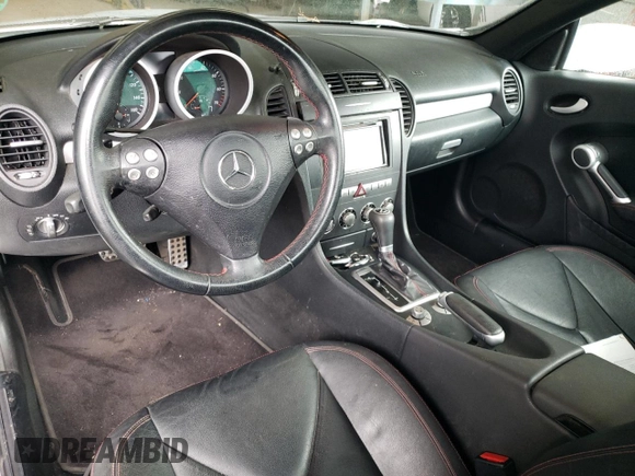 2008 Mercedes-Benz SLK 350 с VIN WDBWK56F58F179253, выставлен на аукционе Copart как лот 48260615 с пробегом 82 394 миль миль и Чистый • Clean title. История ставок и продаж доступна на DreamBid. Изображение 8.