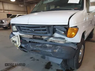 2004 Ford Econoline Cargo with VIN 1FTSS34L24HB31415, listed as a IAAI auction lot 41228686 with 283,620 mi miles and . Bid and sale history available at DreamBid. Image 6.