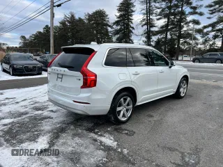 2022 Volvo XC90 Momentum with VIN YV4102PK9N1833740, listed as a Copart auction lot 89215195 with 99,957 mi miles and Clean Title. Bid and sale history available at carsss.com. Image 4.