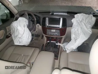 2005 Toyota Land Cruiser with VIN JTEHT05J652072565, listed as a Copart auction lot 82820964 with 0 mi miles and Salvage Title. Bid and sale history available at carsss.com. Image 8.