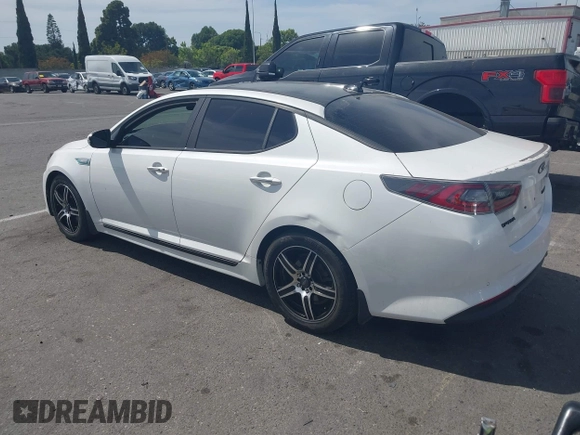 2016 Kia Optima EX z VIN KNAGN4ADXG5098506, wystawiony jako IAAI lot #42213999 z przebiegiem 126 220 mil mil oraz . Historia ofert i sprzedaży dostępna na DreamBid. Obrazek 3.