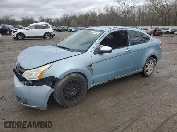 2008 Ford Focus SE z VIN 1FAHP33N48W204502, wystawiony jako Copart lot #53145615 z przebiegiem Nie podano mil oraz Szkoda całkowita • Salvage title. Historia ofert i sprzedaży dostępna na DreamBid. Obrazek 1.