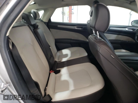 2020 Ford Fusion SE with VIN 3FA6P0HD8LR220834, listed as a Copart auction lot 63946975 with 131,475 mi miles and Clean title. Bid and sale history available at DreamBid. Image 10.