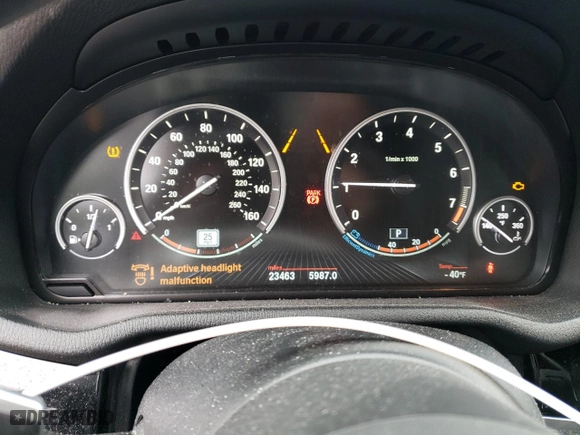 2018 BMW X4 xDrive28i with VIN 5UXXW3C5XJ0Z60576, listed as a Copart auction lot 46103475 with NaN miles and Salvage Title. Bid and sale history available at carsss.com. Image 9.