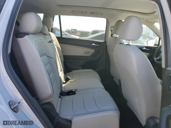 2018 Volkswagen Tiguan SEL Premium with VIN 3VV5B7AX0JM004196, listed as a Copart auction lot 80034894 with 91,480 mi miles and Salvage Title. Bid and sale history available at carsss.com. Image 11.