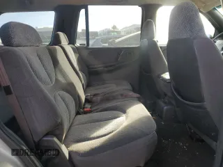 2000 Dodge Durango with VIN 1B4HS28Z6YF255687, listed as a Copart auction lot 84959164 with 189,369 mi miles and Salvage Title. Bid and sale history available at DreamBid. Image 11.
