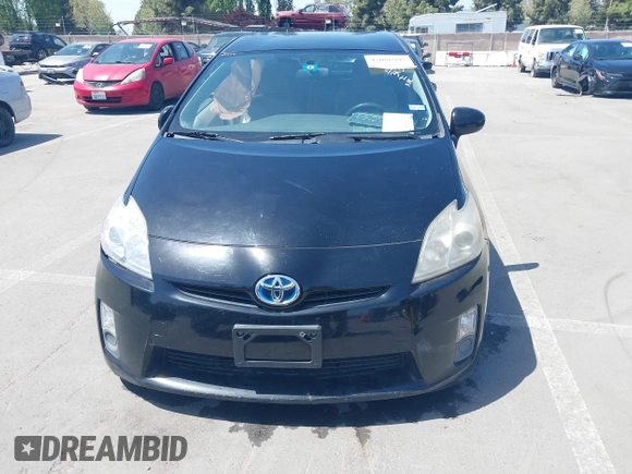 2011 Toyota Prius I with VIN JTDKN3DU3B1383339, listed as a IAAI auction lot 42086995 with 246,239 mi miles. Bid and sale history available at carsss.com. Image 12.
