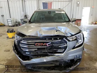 2024 GMC Terrain SLT with VIN 3GKALPEG9RL168394, listed as a Copart auction lot 60833435 with 45,667 mi miles and Clean title. Bid and sale history available at DreamBid. Image 5.