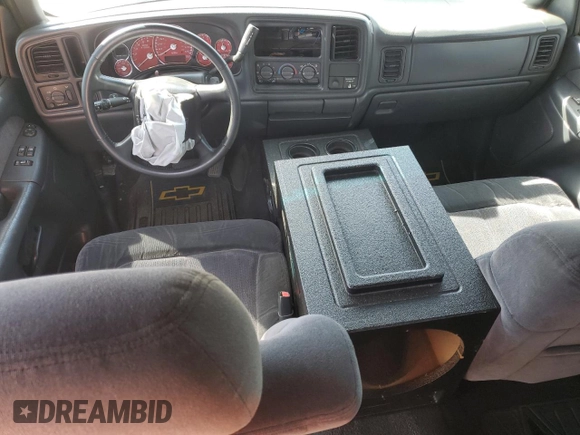 2001 Chevrolet Silverado 1500 LT with VIN 1GCEC19T01Z328774, listed as a Copart auction lot 51870105 with Not Provided miles and Salvage Title. Bid and sale history available at DreamBid. Image 8.