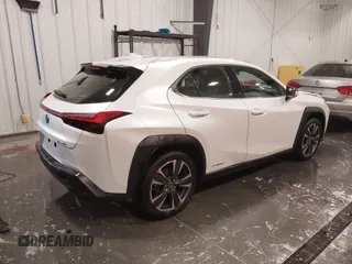 2020 Lexus UX 250h with VIN JTHP9JBH2L2025812, listed as a IAAI auction lot 41823664 with 62,112 mi miles and . Bid and sale history available at DreamBid. Image 4.