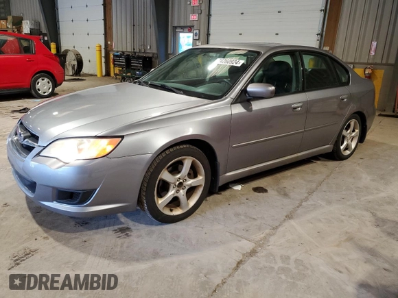 2008 Subaru Legacy z VIN 4S3BL616X86223421, wystawiony jako Copart lot #74260924 z przebiegiem 178 716 mil mil oraz Szkoda całkowita • Salvage title. Historia ofert i sprzedaży dostępna na DreamBid. Obrazek 1.