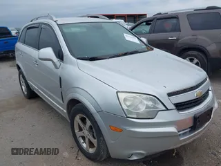 2013 Chevrolet Captiva Sport LT z VIN 3GNFL3EK9DS506946, wystawiony jako IAAI lot #42344253 z przebiegiem 134 565 mil mil oraz . Historia ofert i sprzedaży dostępna na DreamBid. Obrazek 1.