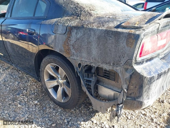 2012 Dodge Charger SE with VIN 2C3CDXBG3CH215591, listed as a IAAI auction lot 40900747 with 1 mi miles. Bid and sale history available at carsss.com. Image 6.