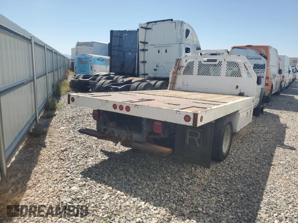 2007 Ford F-450 XL с VIN 1FDXW46P77EA80124, выставлен на аукционе Copart как лот 68305404 с пробегом Не указан миль и Списание • Salvage title. История ставок и продаж доступна на DreamBid. Изображение 3.