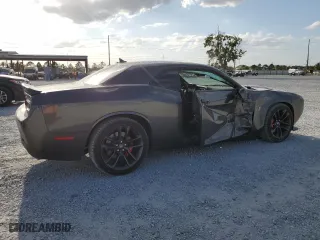 2022 Dodge Challenger R/T Scat Pack with VIN 2C3CDZFJXNH211638, listed as a Copart auction lot 51135135 with 25,072 mi miles and Salvage Title. Bid and sale history available at carsss.com. Image 3.
