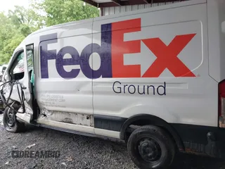 2020 Ford Transit Cargo z VIN 1FTBR1C83LKB20325, wystawiony jako IAAI lot #42316284 z przebiegiem 248 734 mil mil oraz . Historia ofert i sprzedaży dostępna na DreamBid. Obrazek 14.