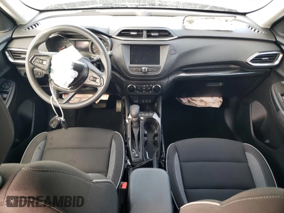 2023 Chevrolet TrailBlazer LT with VIN KL79MPSL4PB191896, listed as a Copart auction lot 51867635 with 25,492 mi miles and Salvage Title. Bid and sale history available at DreamBid. Image 8.
