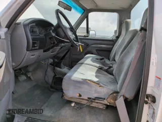 1996 Ford F-150 Special with VIN 1FTEF14N8TLB29817, listed as a Copart auction lot 52809335 with 293,859 mi miles and Salvage Title. Bid and sale history available at carsss.com. Image 7.
