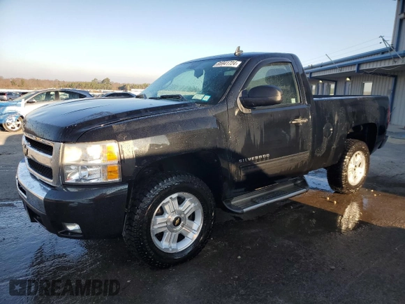 2011 Chevrolet Silverado 1500 LT with VIN 1GCNKSE0XBZ191140, listed as a Copart auction lot 85941724 with 105,235 mi miles and Clean Title. Bid and sale history available at DreamBid. Image 1.
